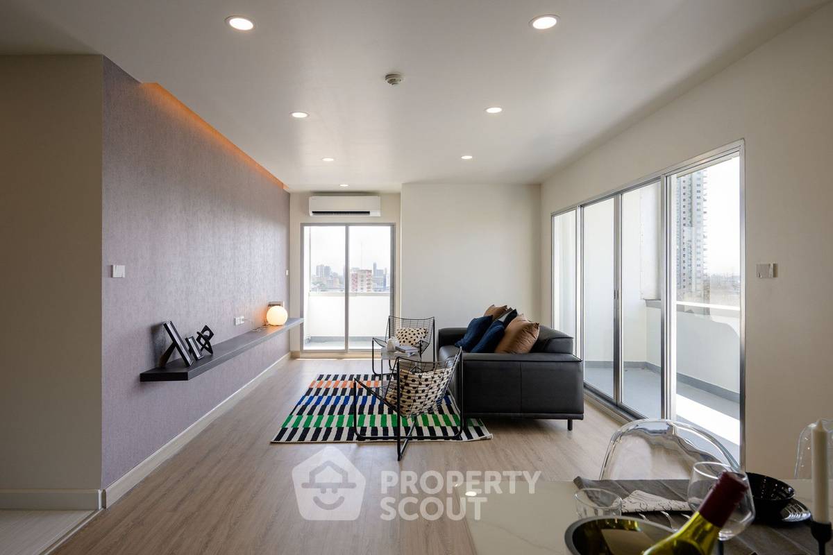 รูป คอนโด 2 ห้องนอน ขาย ที่ สริน เพลส ขนาด 110 ตร.ม. ใกล้ BTS รัชโยธิน (ID 3143715) - รูปที่ 3/18