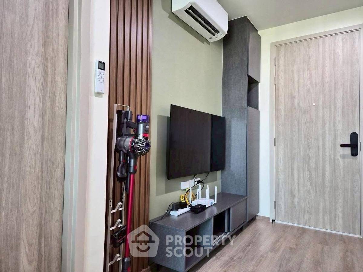 picture 31st-Floor 1-BR 30 Sqm Condo, Nue District R9, 200m to MRT Phra Ram 9 (ID 2729473) - 3/4
