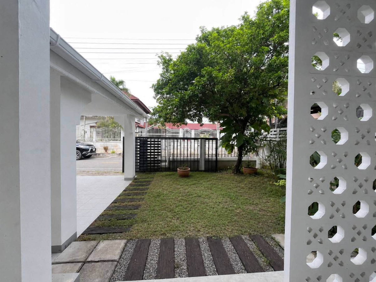 รูป 🏡 ขายด่วน! บ้านเดี่ยวแม่เหียะ 2.49 ล้าน ใกล้ Big C แม่เหียะ 📞 063-664-9056 - รูปที่ 2/7