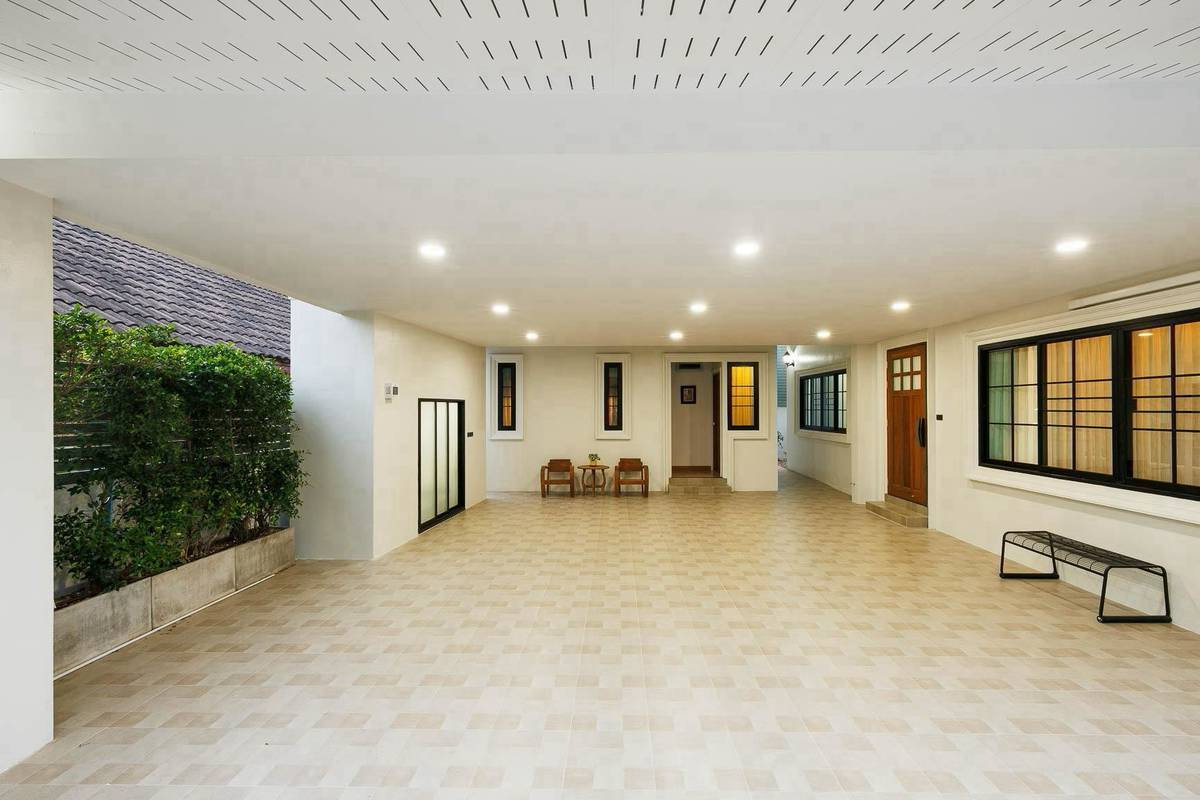 รูป 🏡✨ ขาย Pool Villa 2 ชั้น รีโนเวทใหม่ทั้งหลัง พร้อมพื้นที่กว้างขวาง #C8MG100758 - รูปที่ 7/41