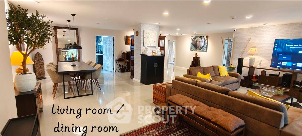 picture 3-BR 230 Sqm Condo For Sale At Beverly Tower, ARL Makkasan (ID 3141950) - 1/39