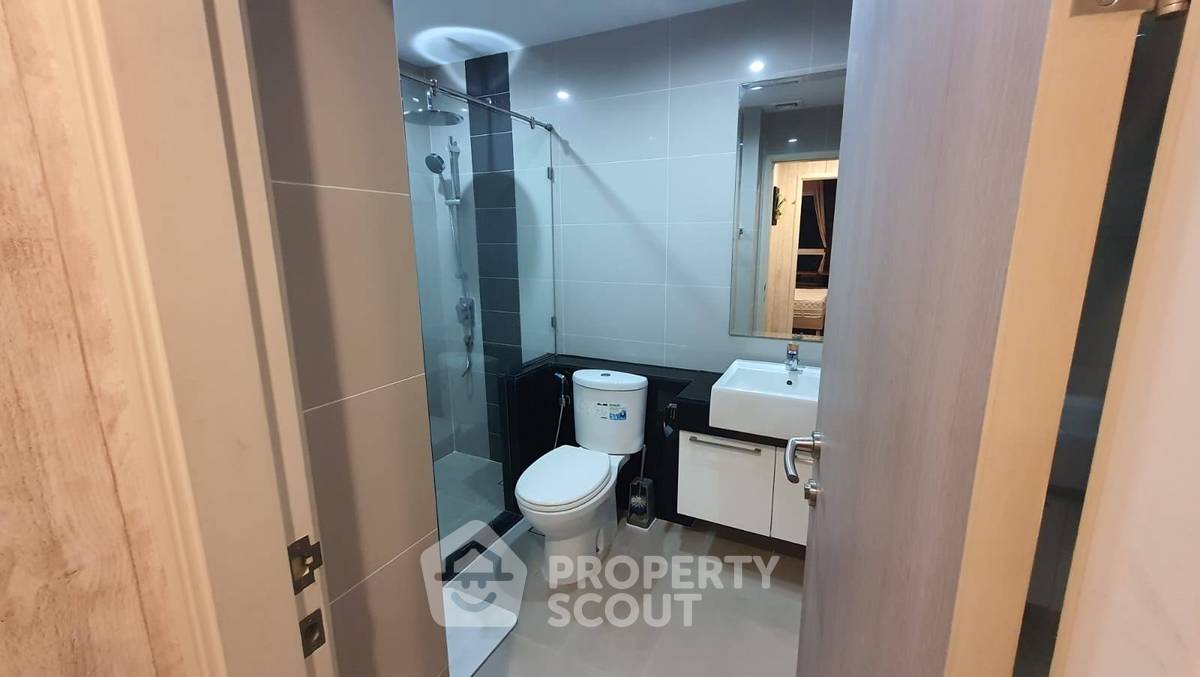 picture 19th-Floor 1-BR Condo 53 Sqm, Supalai Lite Sathorn-Charoenrat (ID 2583430) - 11/12