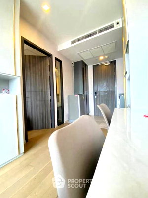 คอนโดให้เช่า : คอนโด 1-ห้องนอน ที่ แอชตัน อโศก ใกล้ MRT สุขุมวิท (ID 2416726)