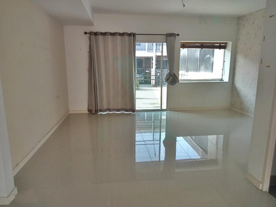 รูป ขายทาวน์เฮาส์ โครงการ อินดี้ 2 ประชาอุทิศ 90 2 ชั้น 2 ห้องนอน 3 ห้องน้ำ - รูปที่ 2/8
