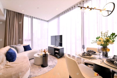 Condos for sale : 🔥Ashton Asoke-Rama 9, Brand-New Beautifully Designed Unit with City Views in a Prime CBD Location 💸 Near MRT Rama 9