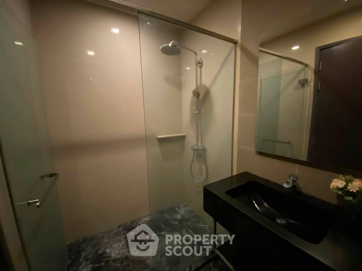 picture 1-BR 38 Sqm High-Floor At The Edge Sukhumvit 23, 200m to MRT Sukhumvit (ID 3141313) - 11/12