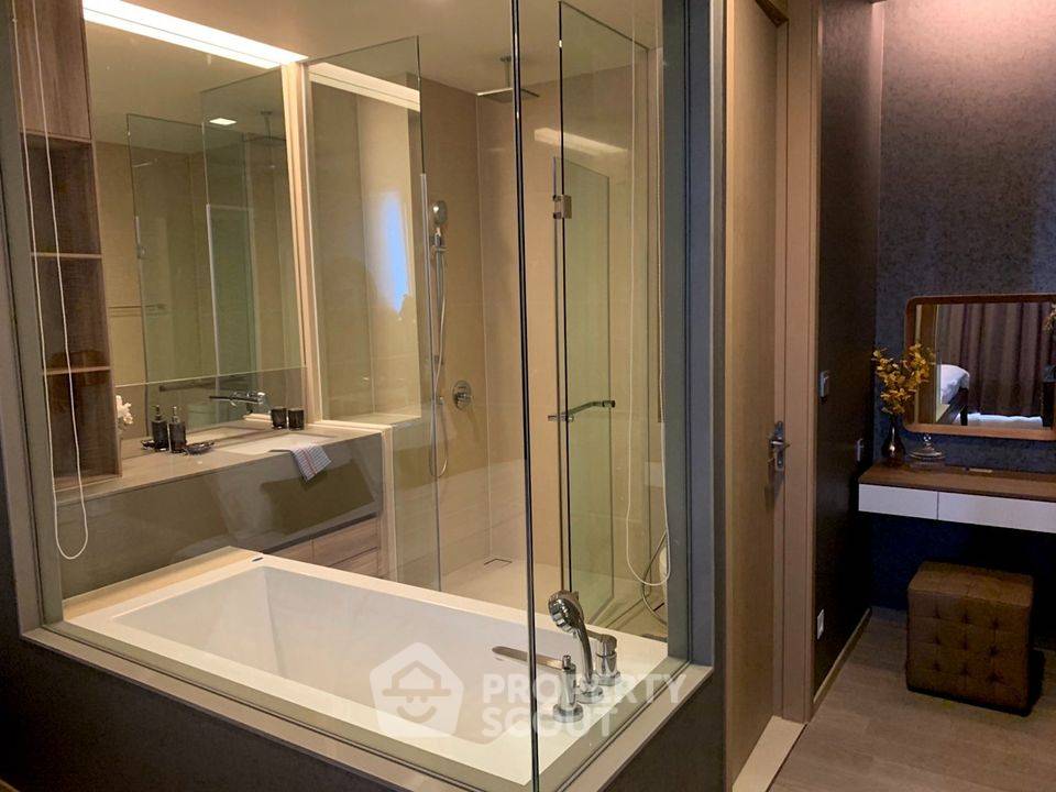 picture High-Floor 1-BR 47 Sqm At The Esse Asoke, MRT Sukhumvit (ID 1474867) - 15/20