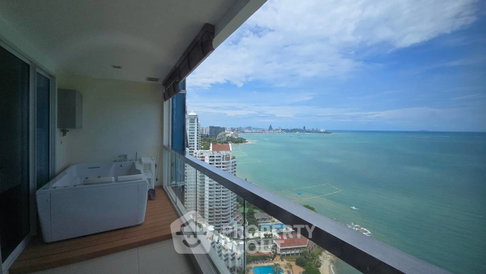 Well-Priced 2-BR Condo, The Palm - Wongamart Beach, High-Floor (ID 3140211)