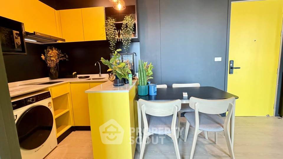 picture 2-BR Condo On 32nd Floor, 35 Sqm | NUE Mega Plus Bangna (ID 2659138) - 4/15