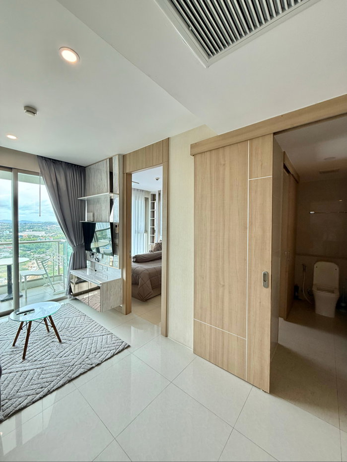 รูป ให้เช่าคอนโด จอมเทียน The Riviera Jomtien ชั้นสูง วิวเมือง เฟอร์ครบ - รูปที่ 3/10