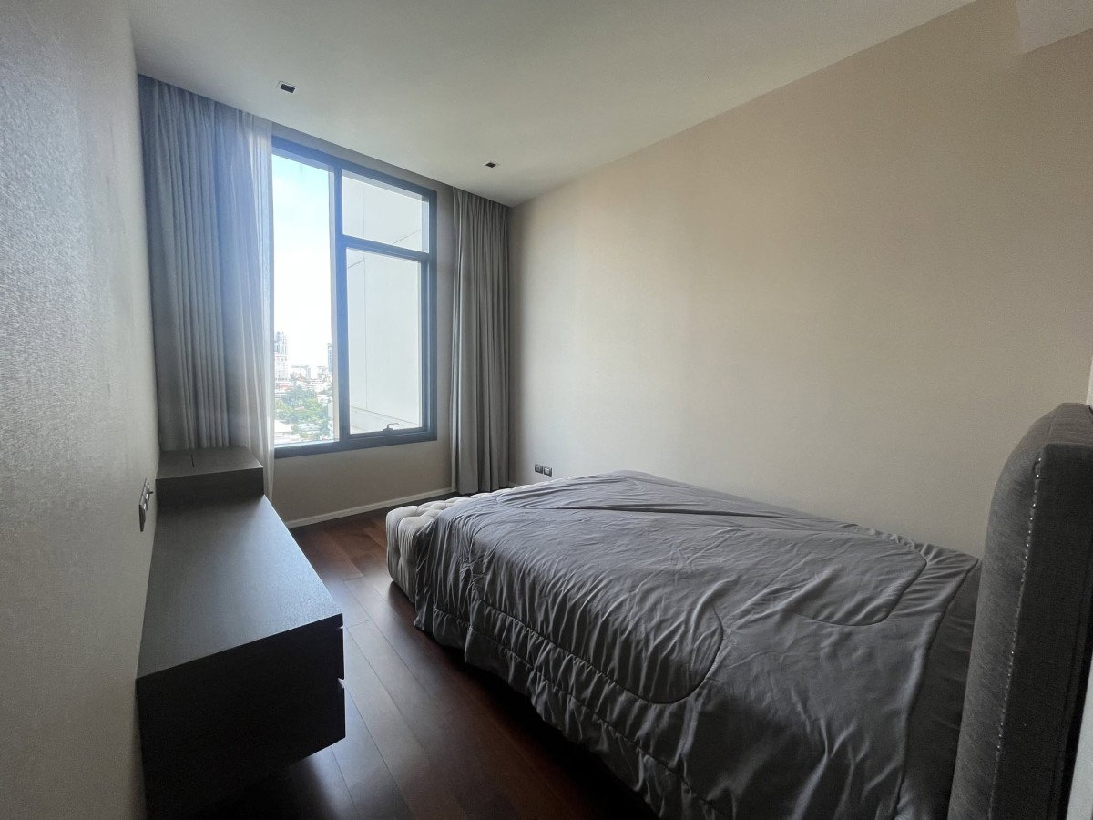 รูป The Diplomat Sukhumvit 39 | Ultra-Luxury 2 Bed 2 Bath at The Diplomat 39 | Steps to BTS Phrom Phong & EmQuartier | Prime Sukhumvit 39 - รูปที่ 1/7