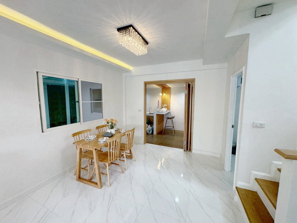 รูป บ้านแฝด แต่งรีโนเวทใหม่ กว้างมาก ราคาถูก ม.ศุภาลัยการ์เด้นวิลล์ แจ้งวัฒนะ-หลักสี่ ซ.โกสุมรวมใจ 44 แขวงสีกัน เขตดอนเมือง  - รูปที่ 5/18