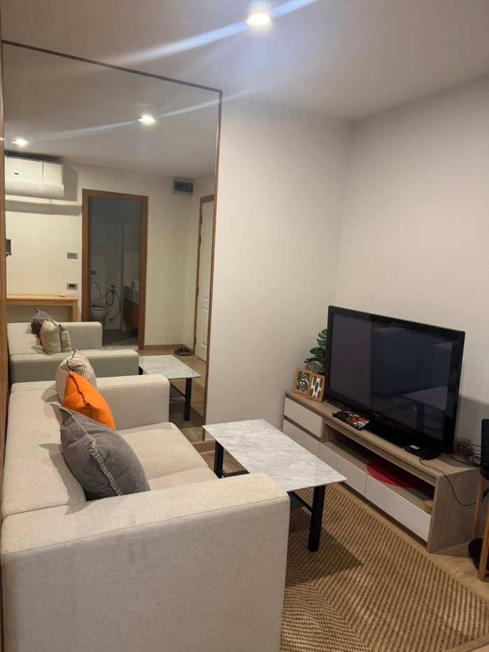 picture OMG3145  [ Lumpini Place Suanplu - Sathorn ]  Nice Studio unit - for RENT 31-Jul-26 - 4/9
