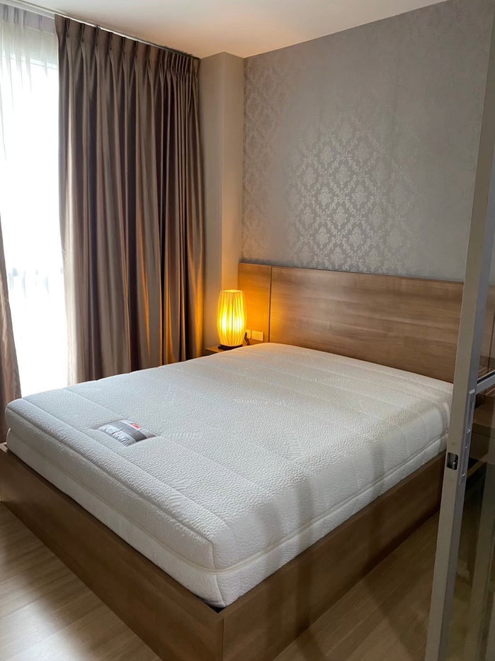 รูป Available for rent! Rhythm Huaikhwang. 0 Meter from the staion. A Cozy 1 Bedroom with 36sqm. Ready to move in. - รูปที่ 2/8