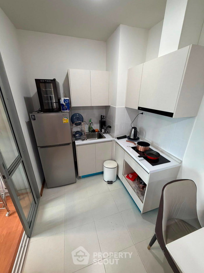 picture High-Floor 2-BR Condo At The President Sukhumvit-Samutprakan, 100m to BTS Phraek Sa (ID 3143056) - 2/14