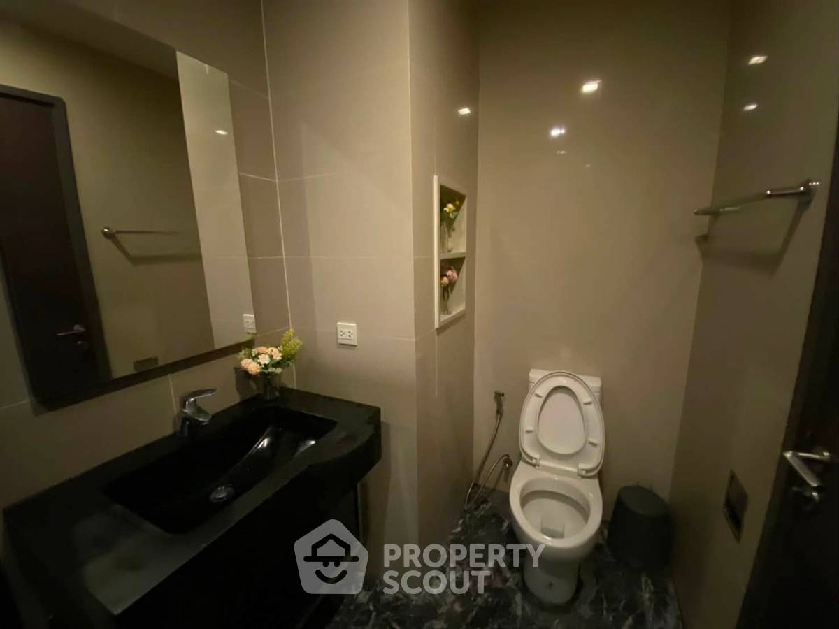 picture 1-BR 38 Sqm High-Floor At The Edge Sukhumvit 23, 200m to MRT Sukhumvit (ID 3141313) - 12/12