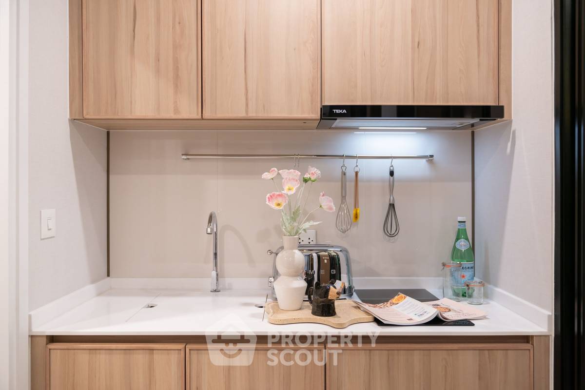 picture 2-BR Condo In Maru Chula, 400m to MRT Hua Lamphong (ID 3141080) - 21/24