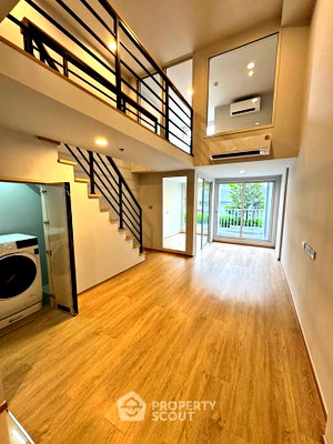 Condos for sale : 2-BR Condo at Culture Chula near MRT Sam Yan (ID 3143824)