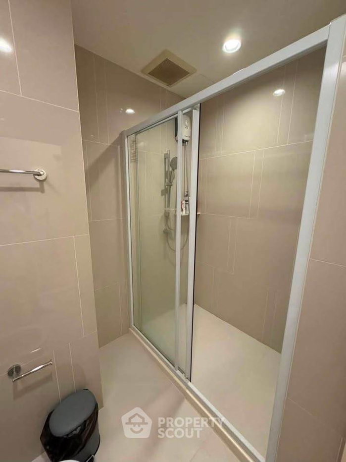 picture High-Floor 2-BR 55 Sqm At The Key Sathorn - Charoenraj (ID 3139979) - 6/7