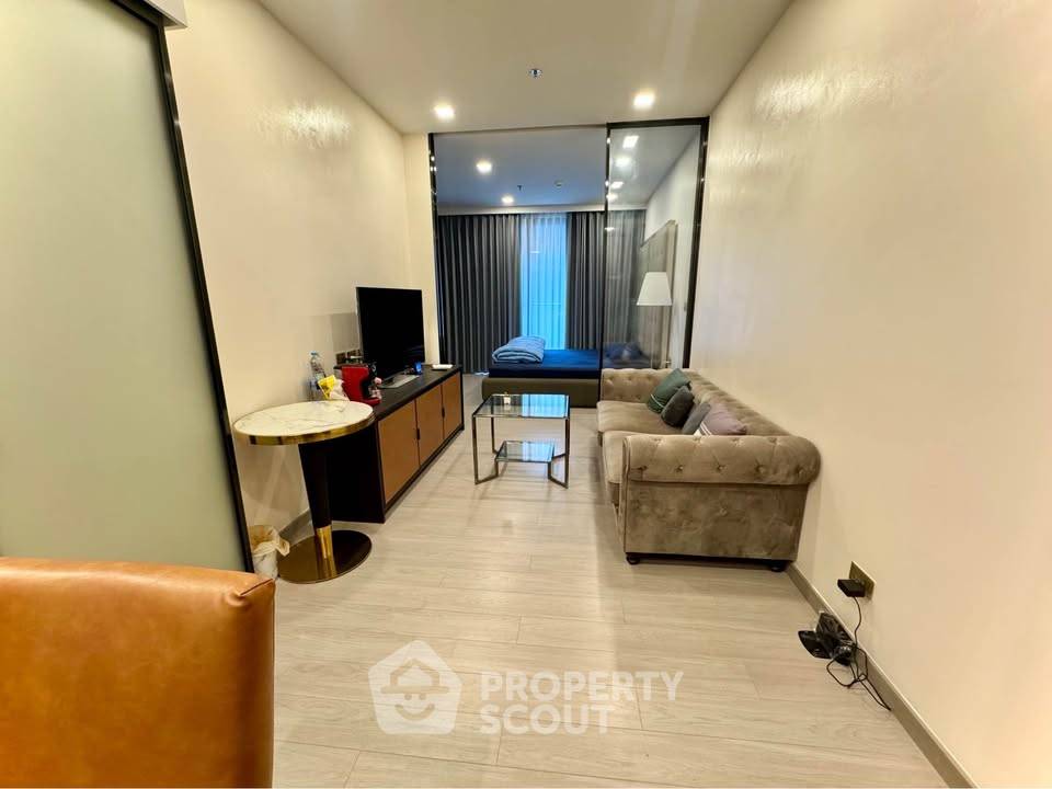picture 1-BR Condo, 36 Sqm, One 9 Five Asoke, 300m to MRT Phra Ram 9 (ID 3132081) - 1/9