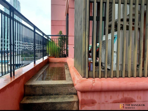 อกัสตัน สุขุมวิท 22