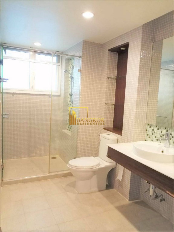 picture Avenue 61 | 3 Bedroom Condo in Ekkamai - BR17520CD - 12/22