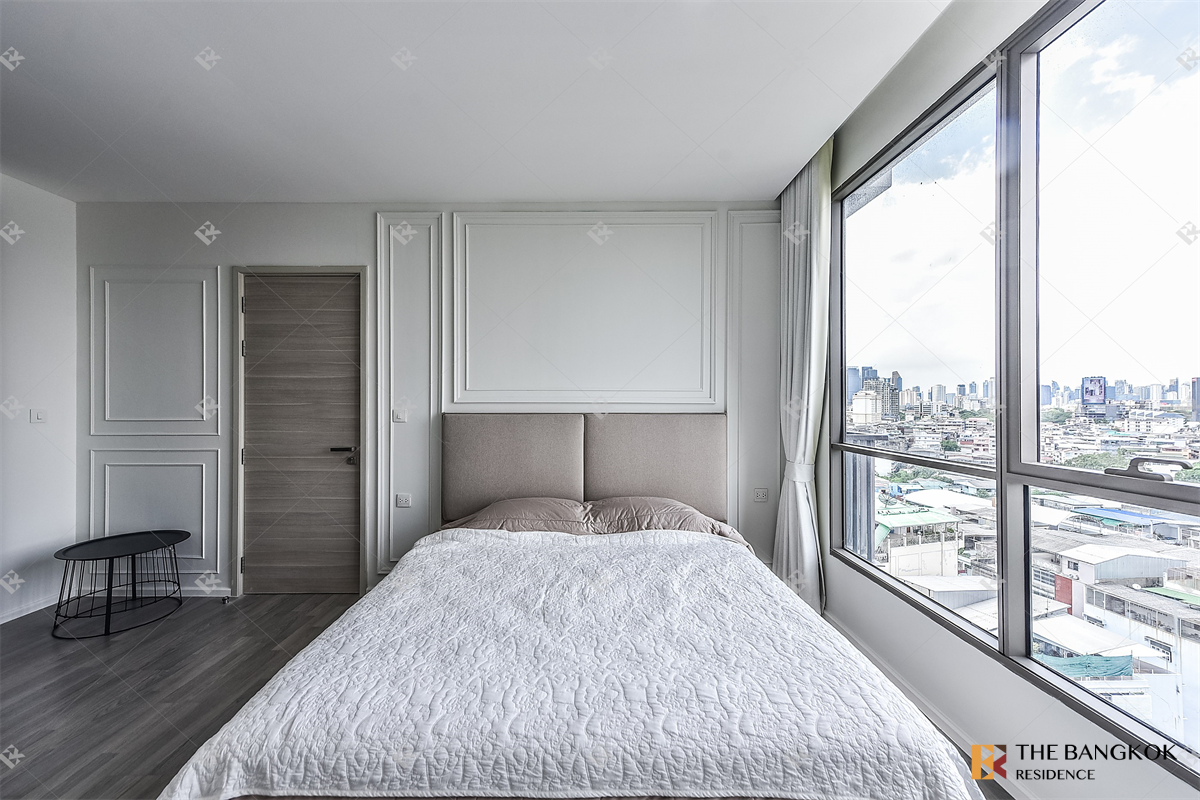 picture The Room Sathorn-St.Louis Move-in Ready, Just Bring Your Stuff - 1/10