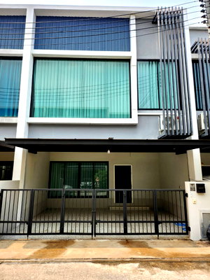 ทาวน์โฮม เชียงใหม่ : 🏠 ขายบ้านเดี่ยว/ทาวน์โฮมพรีเมียม หมู่บ้านกาญจน์สิริ พายัพ ทำเลทองเกรด A ใกล้เมือง เดินทางสะดวกสุดๆ 📞 063-6649056