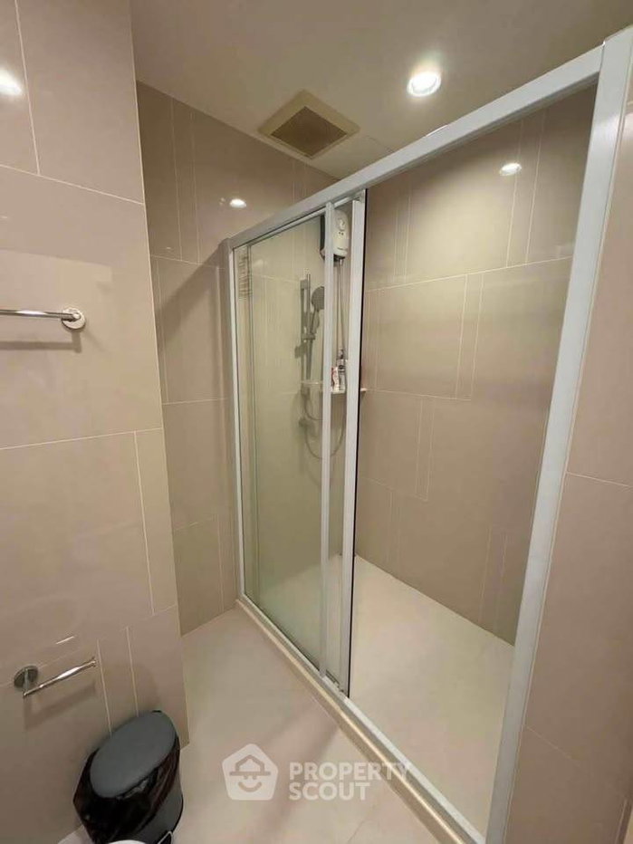 picture High-Floor 2-BR Condo, The Key Sathorn - Charoenraj, Bang Khlo (ID 3141830) - 6/7