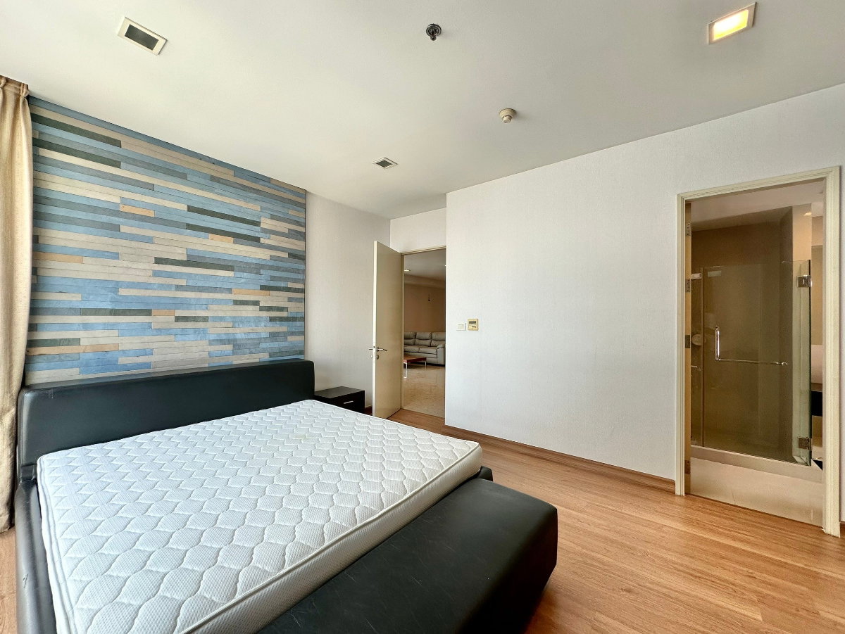 รูป Nusasiri Grand Condo | 3 Bedroom Linked to BTS Ekkamai - BR6220CD - รูปที่ 10/37
