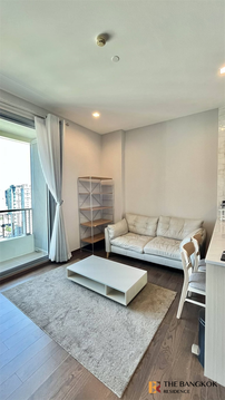 Q Asoke near MRT Phetchaburi Station Beautiful Room, Ready-to-move-in