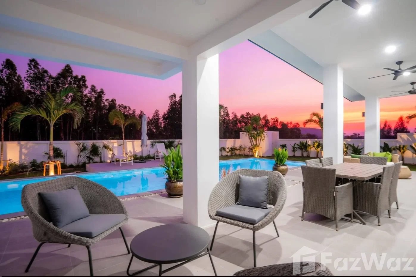 picture Modern House with Pool on large Plot 6452753 - 15/27