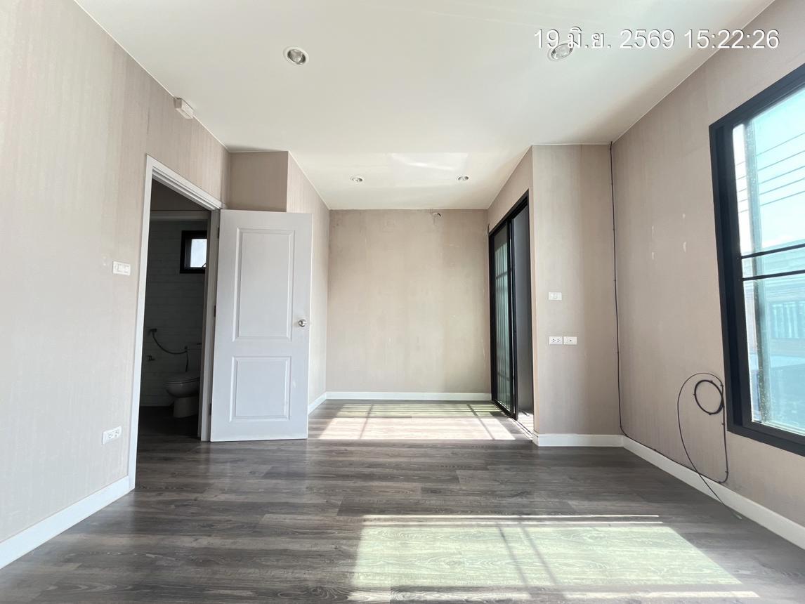 picture TOWN HOUSE 17.2 Sq.w. Lat Krabang Bangkok for 2.3M - 19/28
