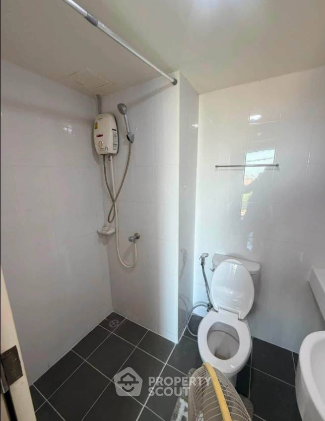 picture 1-BR Condo, Lumpini Seaview Jomtien, High-Floor 19th ð (ID 3143137) - 11/11