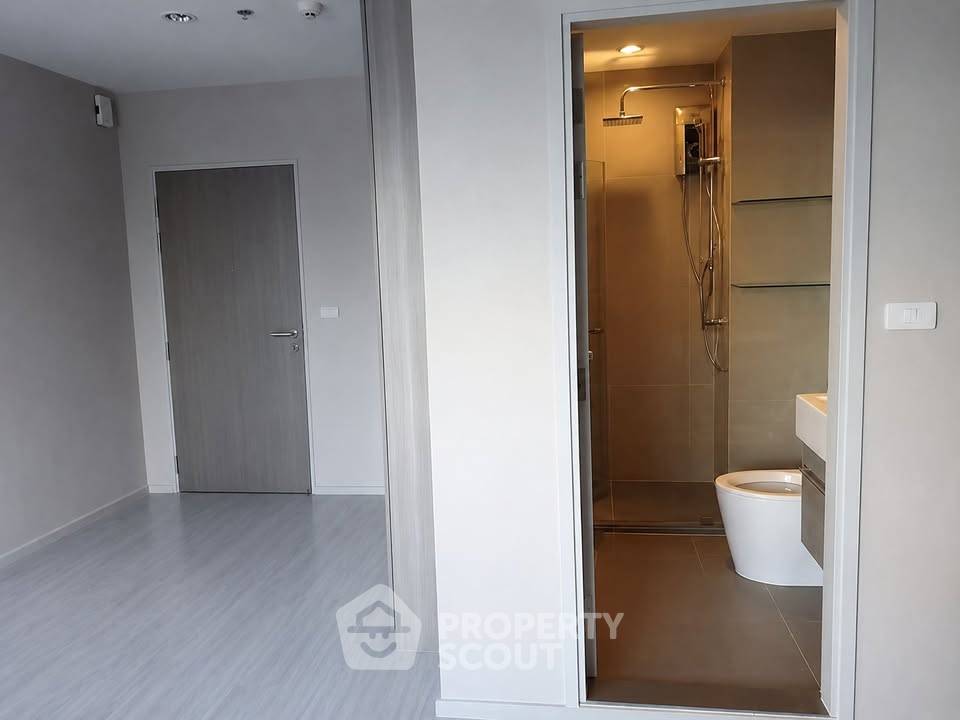 picture 2-BR Condo 48 Sqm Ideo Mobi Grand Interchange, 200m to MRT Tao Poon (ID 3125047) - 6/11