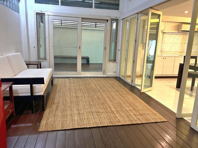 รูป ให้เช่า บ้านเดี่ยว2ชั้น พื้นที่64 ตรว.อยู่ถนน พระราม9 ใกล้ห้างเดอะไนน์เซ็นเตอร์ - รูปที่ 7/8