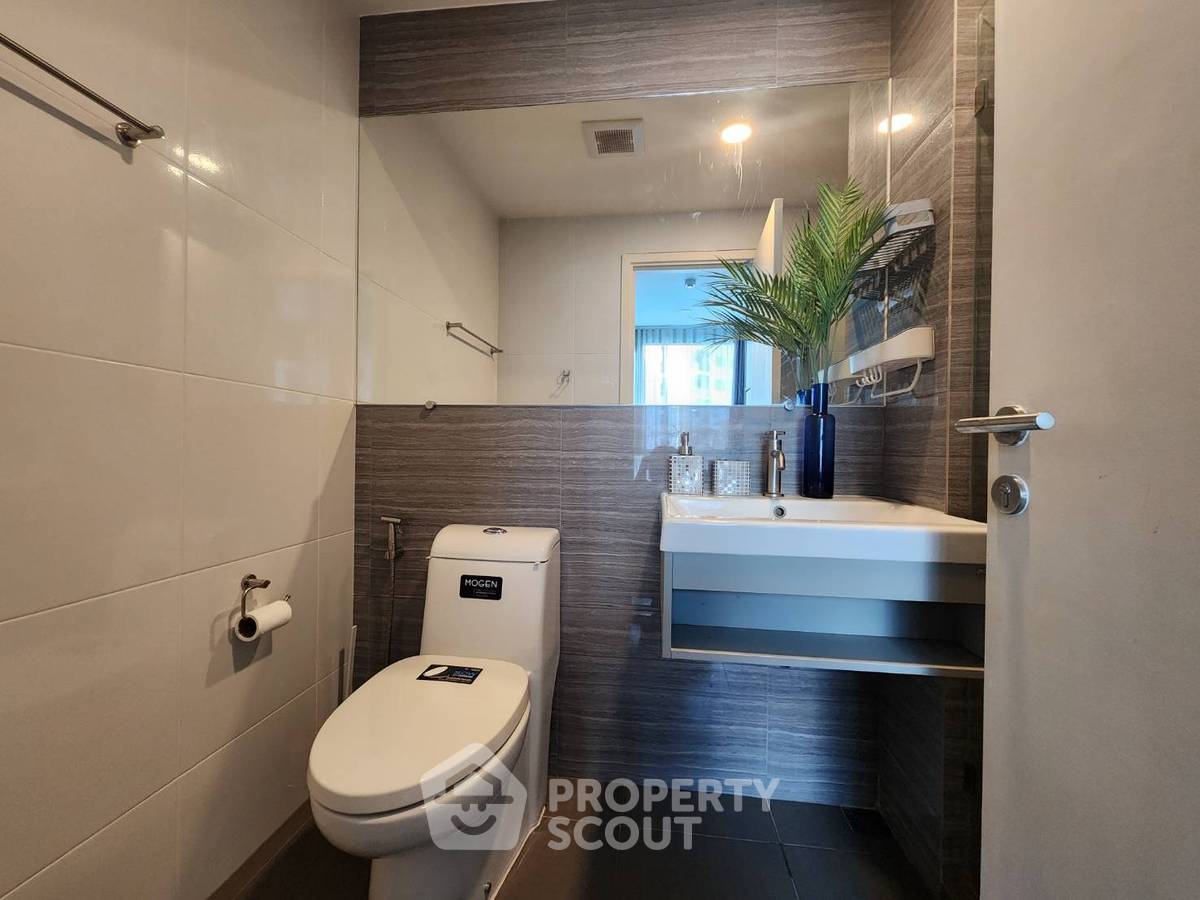 รูป คอนโด 2 ห้องนอนให้เช่า Knightsbridge พหลโยธิน อินเตอร์เชนจ์ ใกล้อนุสาวรีย์ (ID 821249) - รูปที่ 14/15