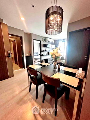 Condos for rent : Attractive Price 2-BR 51 Sqm Condo, Rhythm Sukhumvit 44/1, 70m to BTS Phra Khanong (ID 3134631)