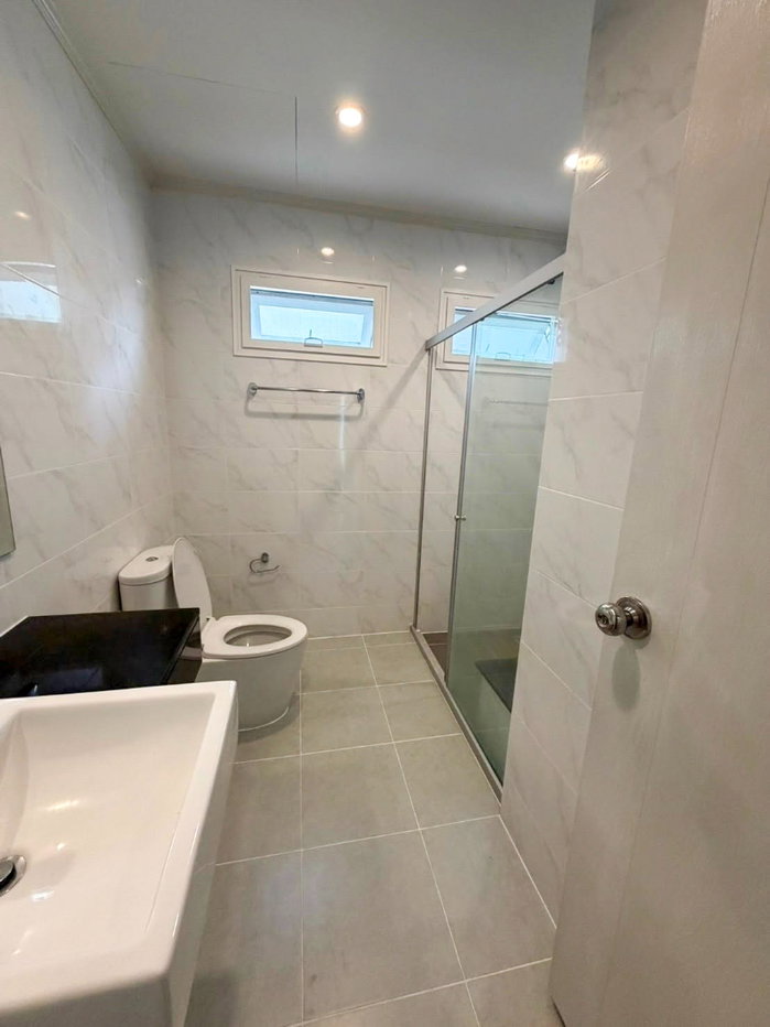 picture 2-Storey Detached House for Rent in a Peaceful Residential Project - 21/21
