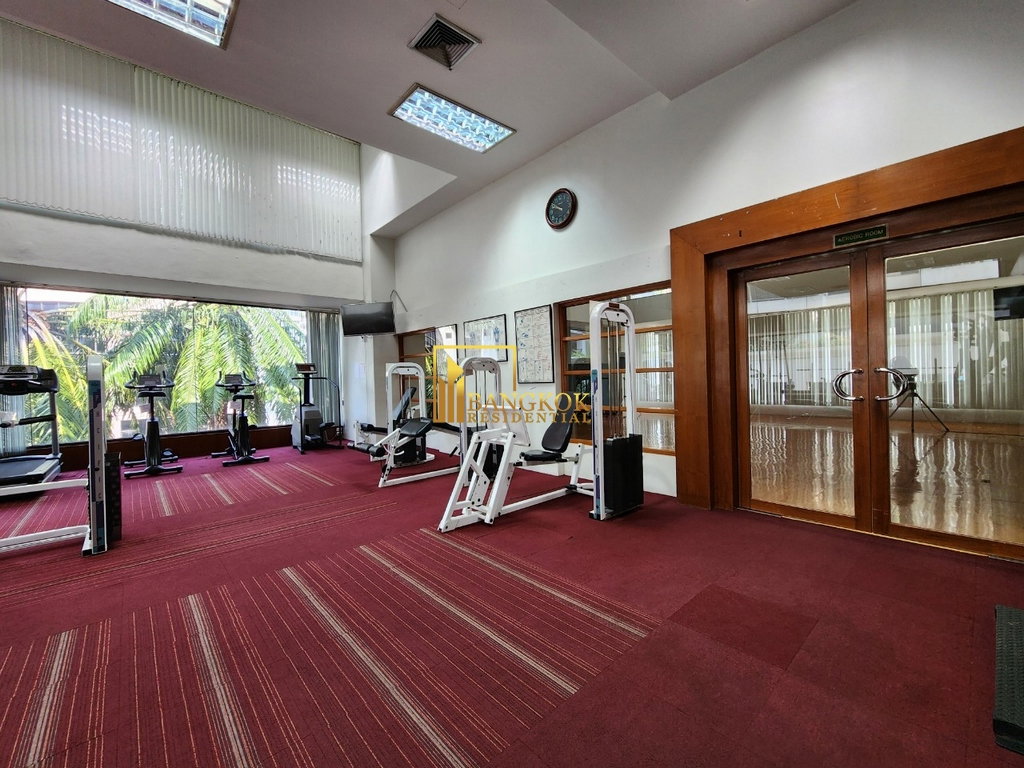 รูป Supalai Place | Renovated 2 Bedroom Condo in Popular Phrom Phong Area - BR16847CD - รูปที่ 25/32