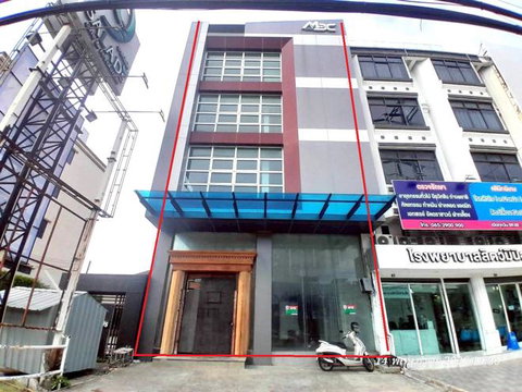 SHOP HOUSE 44 Sq.w. Khan Na Yao Bangkok for 18.9M