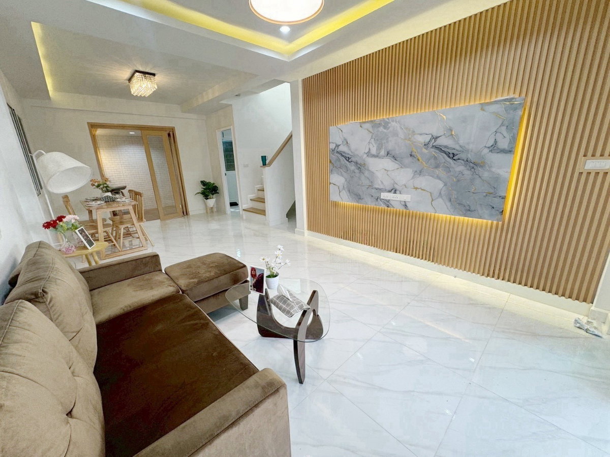 รูป บ้านแฝด แต่งรีโนเวทใหม่ กว้างมาก ราคาถูก ม.ศุภาลัยการ์เด้นวิลล์ แจ้งวัฒนะ-หลักสี่ ซ.โกสุมรวมใจ 44 แขวงสีกัน เขตดอนเมือง  - รูปที่ 6/18