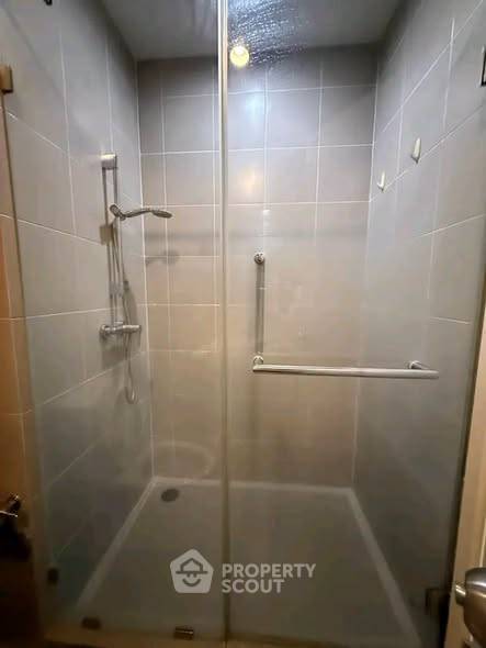 รูป คอนโด 1 ห้องนอน ขนาด 49 ตร.ม. ใน Hive Sathorn ใกล้ BTS กรุงธนบุรี 90 ม. (ID 3141787) - รูปที่ 2/7