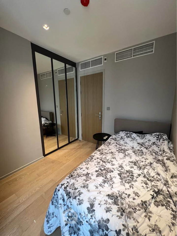 picture 2-BR 31st-Floor 76 Sqm Condo At Ashton Silom, 300m to BTS Chong Nonsi (ID 3143813) - 10/17