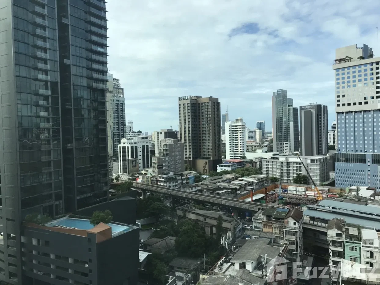 picture Live Sophisticated Urban Life at the Diplomat 39 - ฿32.9M 1154498 - 5/9