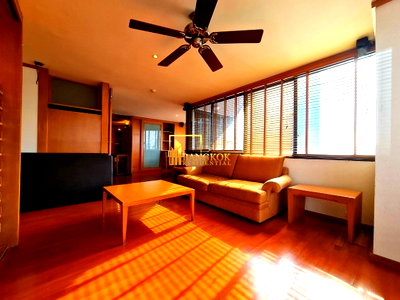 Condos for rent : Lake Avenue | Spacious 2 Bedroom Condo in Asoke With Private Terrace - BR10350CD