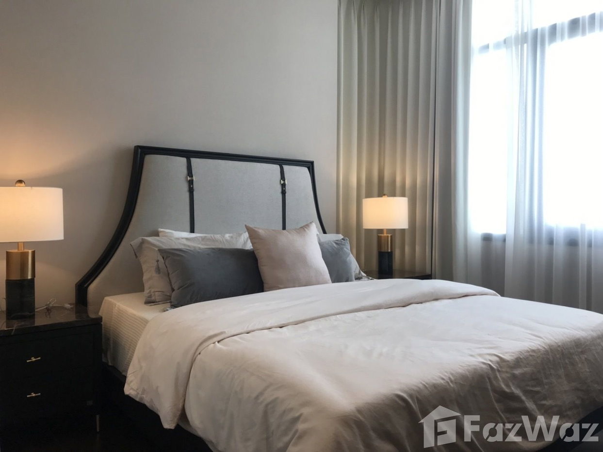 picture Indulge in First-Class Luxury at The Diplomat 39 1154498 - 4/9