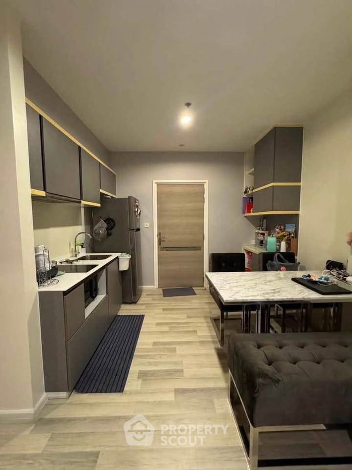 picture High-Floor 2-BR Condo, The Key Sathorn - Charoenraj, Bang Khlo (ID 3141830) - 2/7