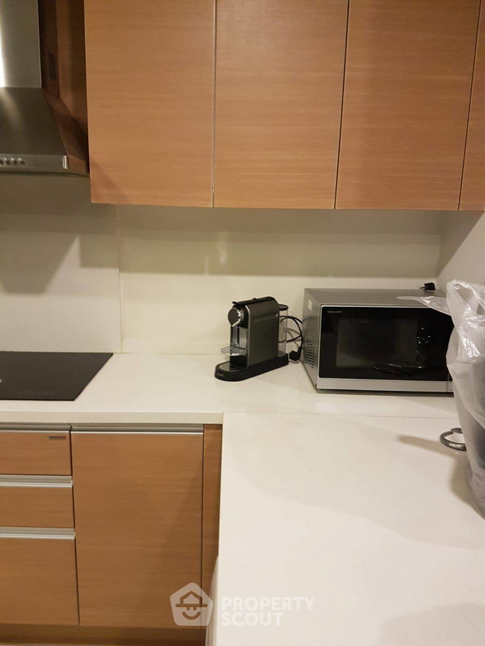 picture 1-BR 90 Sqm Condo At The Emporio Place, BTS Phrom Phong (ID 3140137) - 21/32