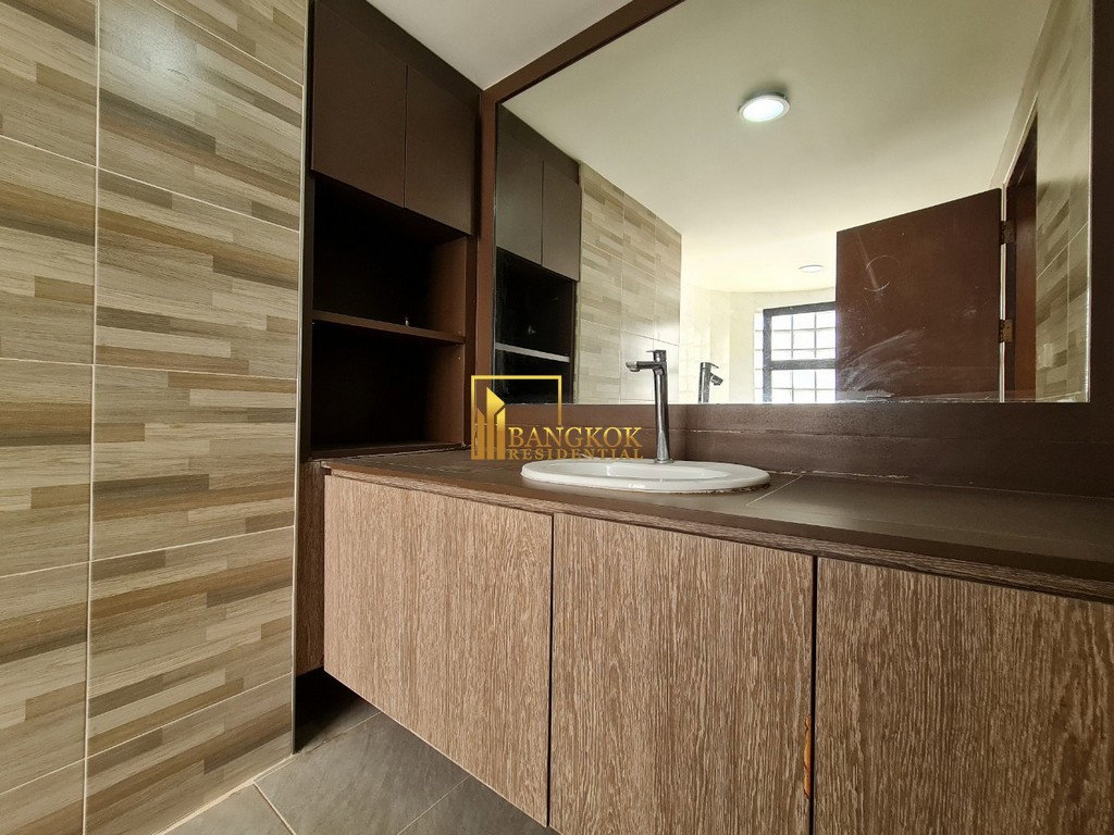 รูป Windsor Tower | 3 Bedroom Condo For Rent in Asoke - BR10490CD - รูปที่ 23/33